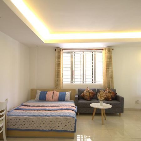 Smile Apartment 12 Хошимин Экстерьер фото