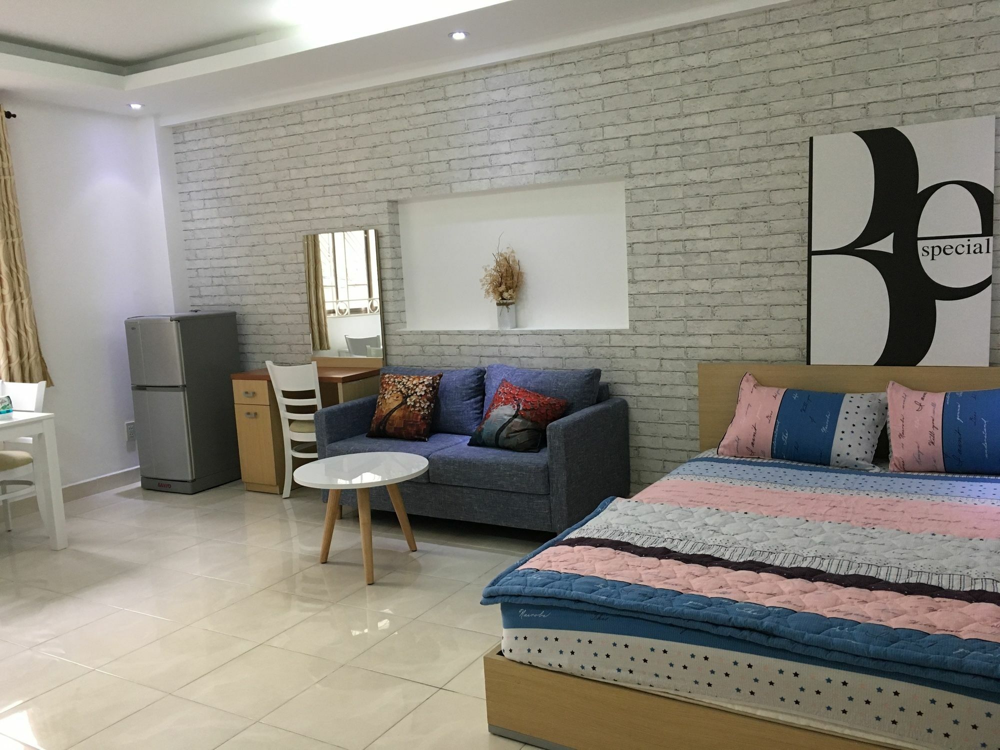 Smile Apartment 12 Хошимин Экстерьер фото